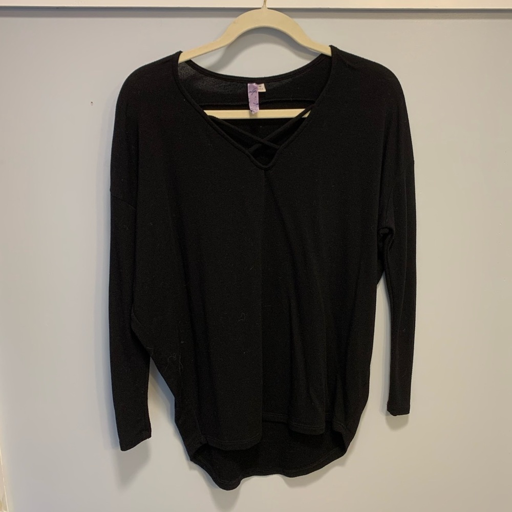 Alya Long Sleeve Shirt, size M